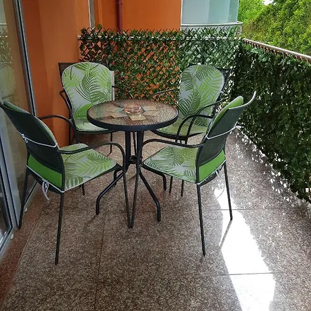 Appartement The Regent 10, Zona Vega *